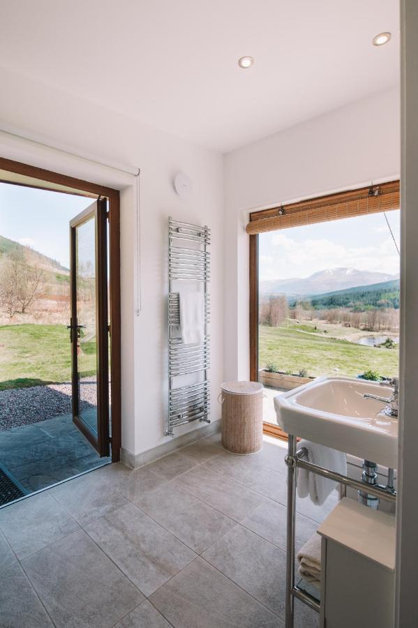 Frances' Sketch Pad With Hot Tub Daire Fort William Dış mekan fotoğraf
