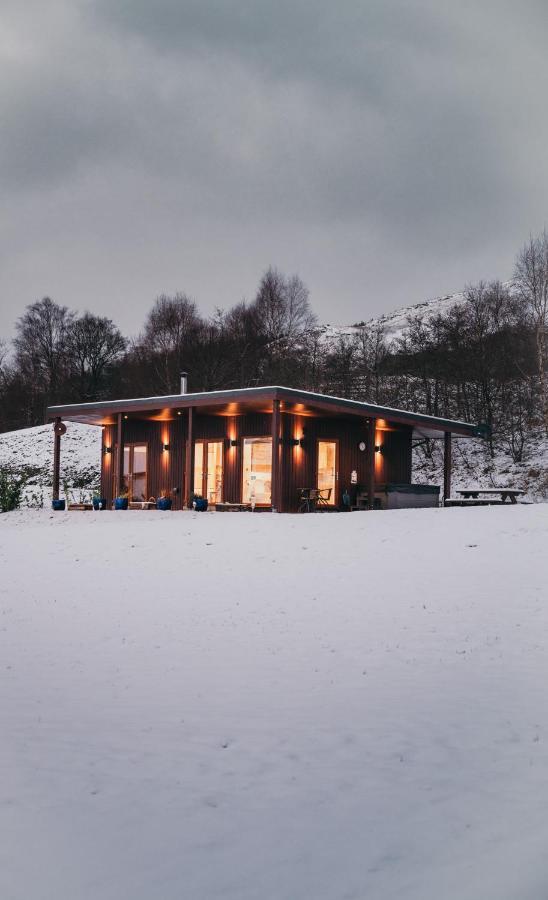 Frances' Sketch Pad With Hot Tub Daire Fort William Dış mekan fotoğraf