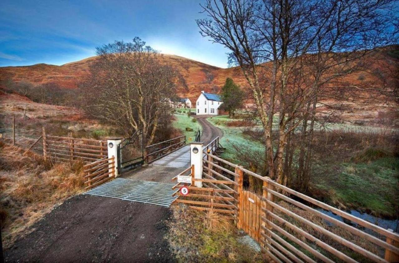 Frances' Sketch Pad With Hot Tub Daire Fort William Dış mekan fotoğraf
